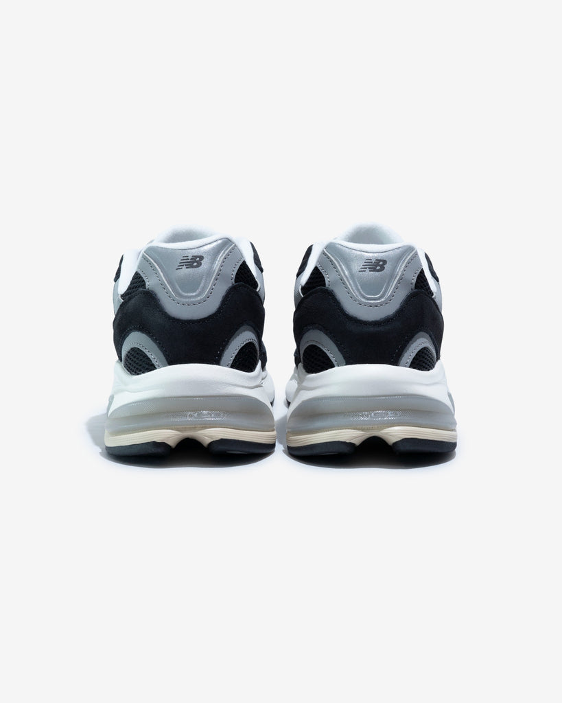 new balance U2010892
