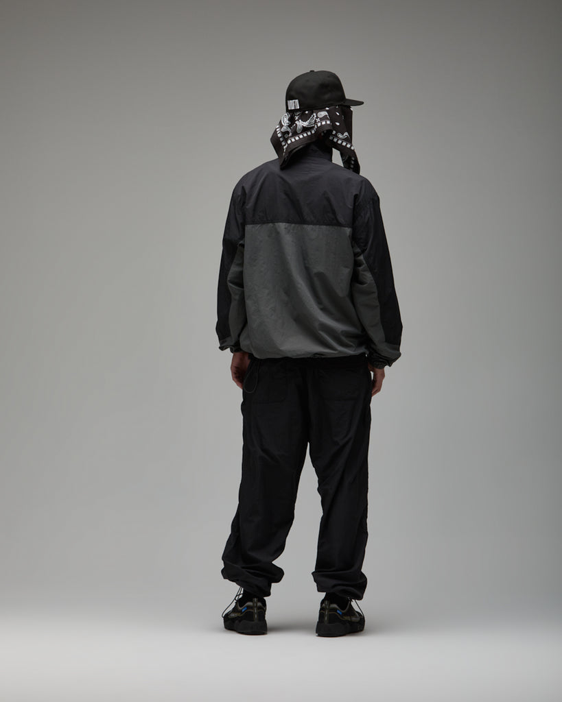 UNDEFEATED LOGO ANORAK