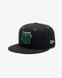 UNDEFEATED X NE ICON HAPPY FITTED