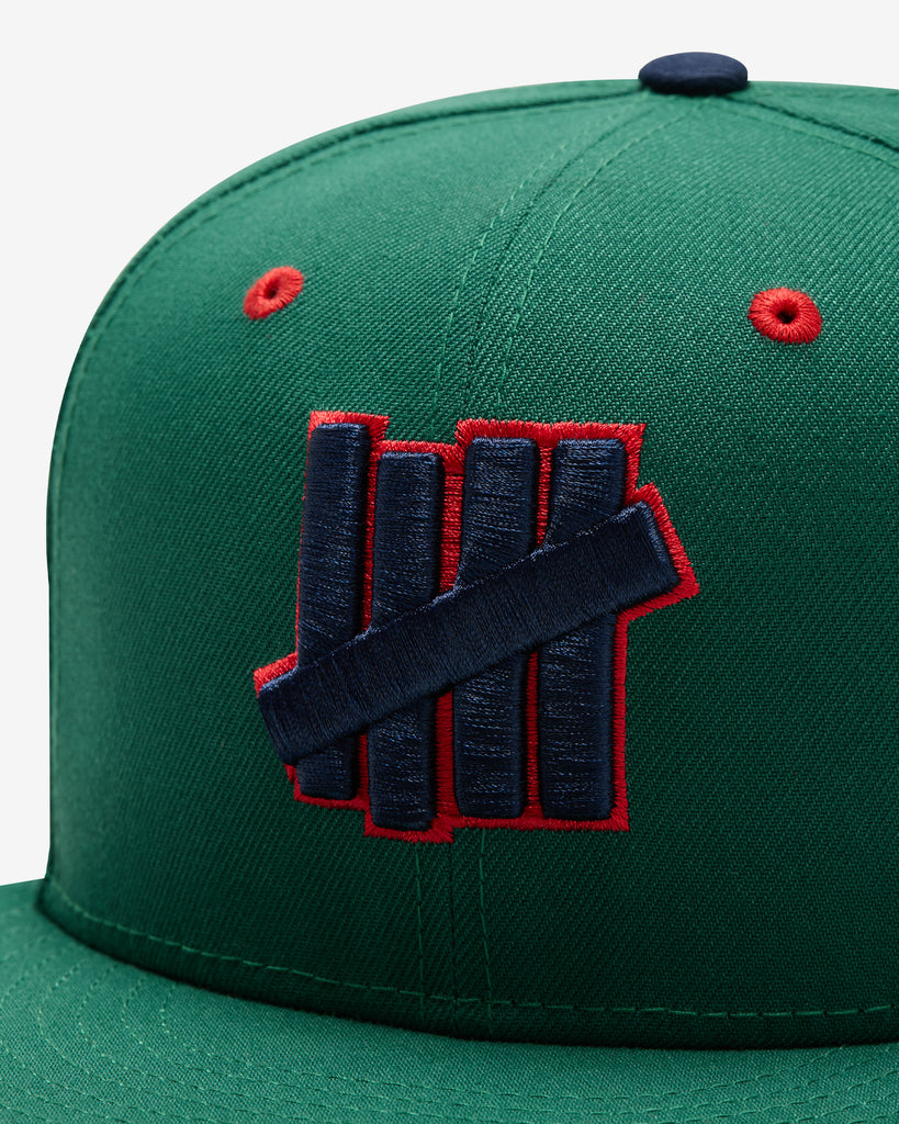 UNDEFEATED X NE ICON HAPPY FITTED