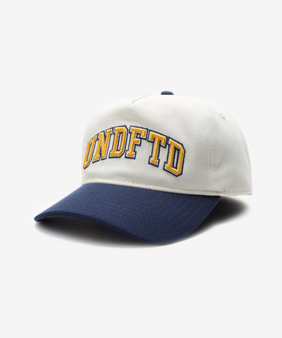 UNDEFEATED 2-TONE ARCH SNAPBACK