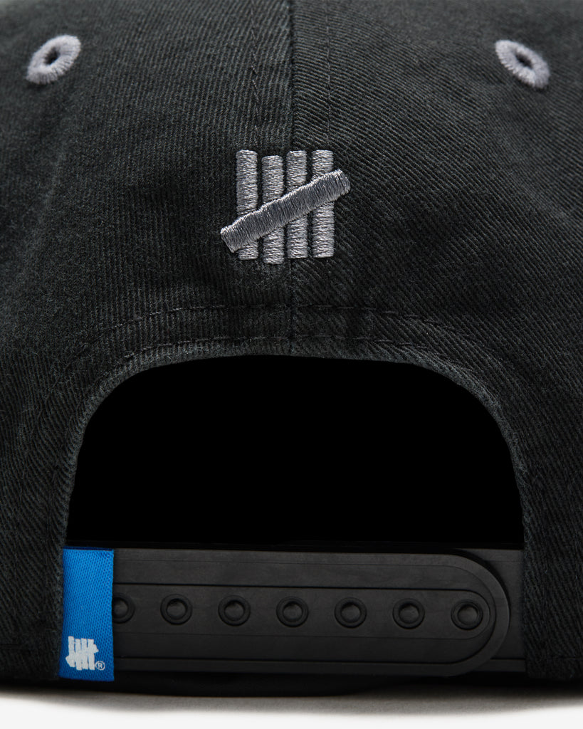 UNDEFEATED GRADIENT SNAPBACK