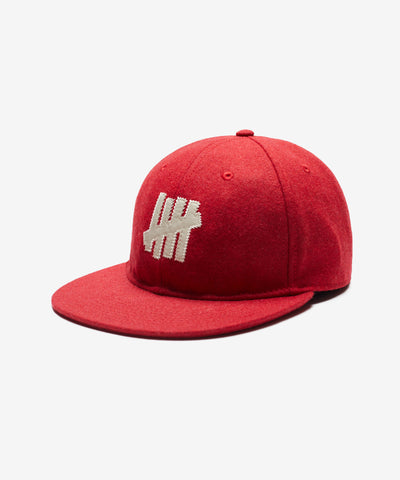 UNDEFEATED ICON APPLIQUE STRAPBACK