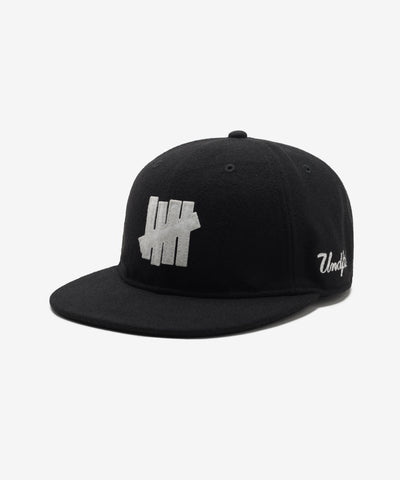 UNDEFEATED ICON MELTON STRAPBACK