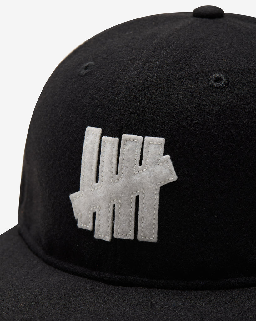 UNDEFEATED ICON MELTON STRAPBACK