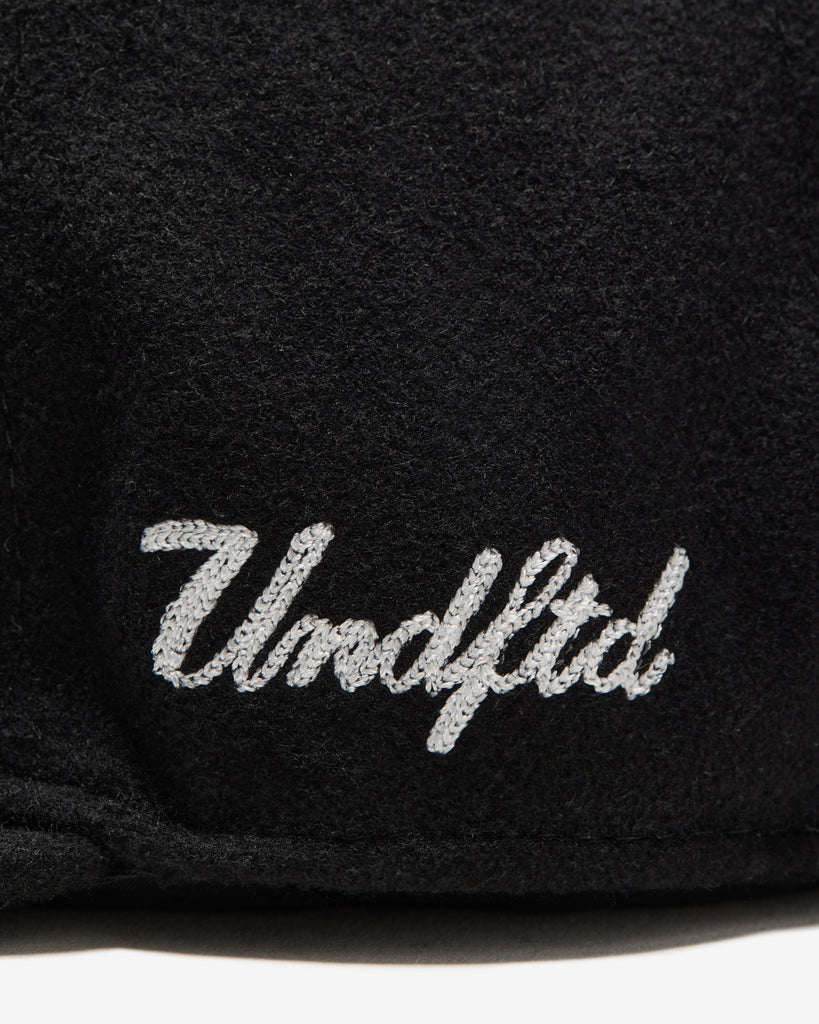 UNDEFEATED ICON MELTON STRAPBACK