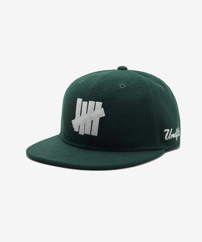 UNDEFEATED ICON MELTON STRAPBACK