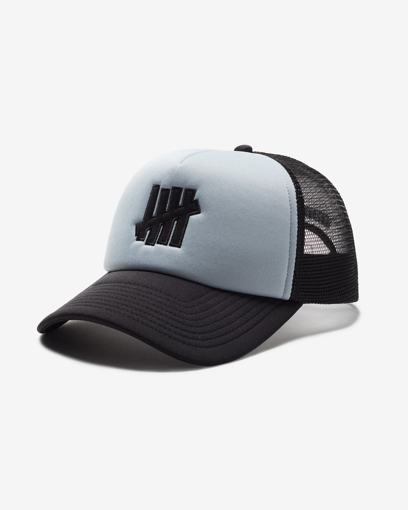 UNDEFEATED ICON TRUCKER