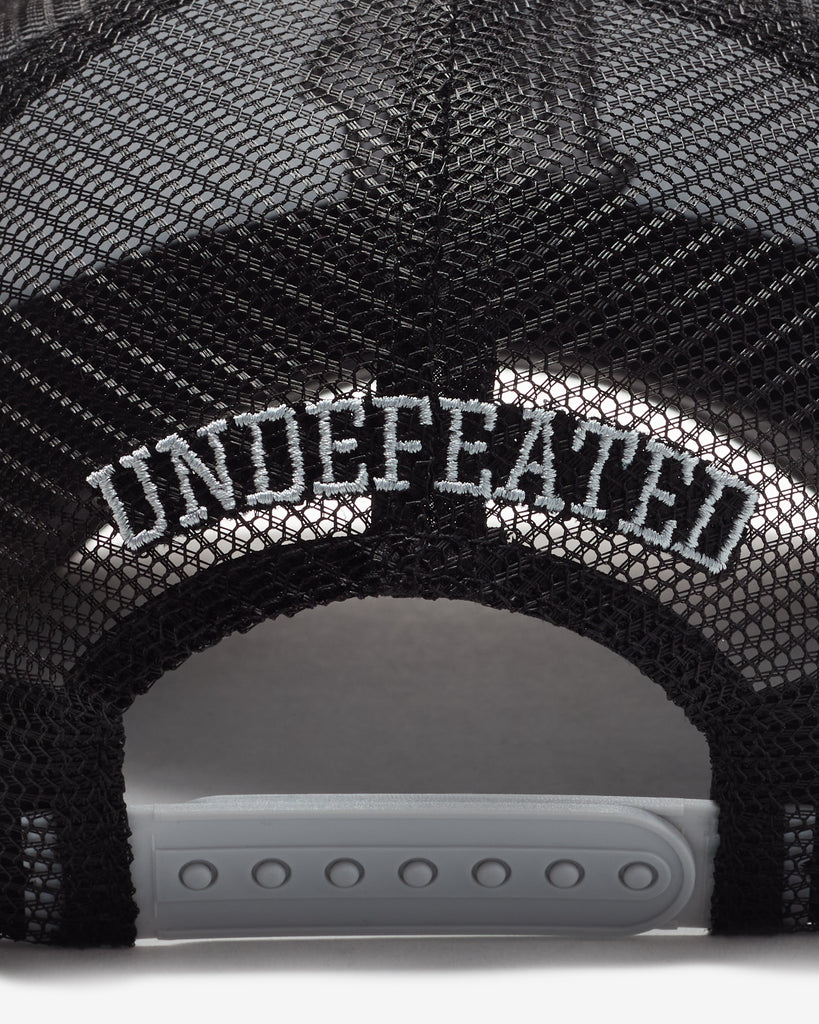 UNDEFEATED ICON TRUCKER