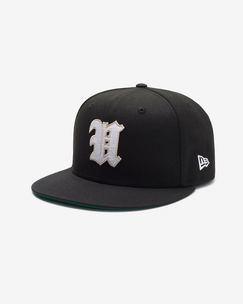 UNDEFEATED x NE BASEBALL FITTED