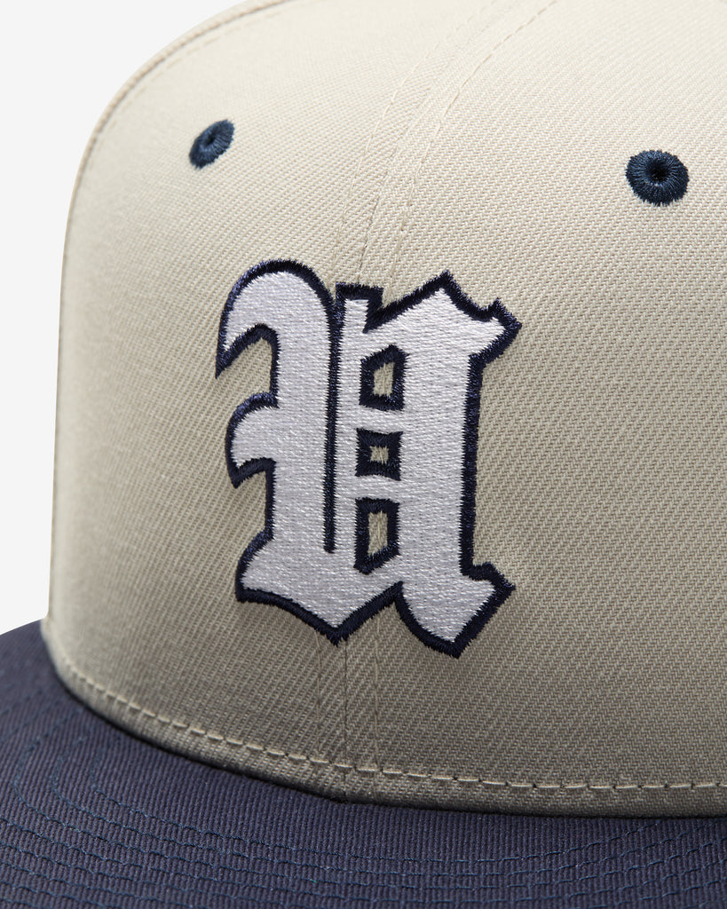 UNDEFEATED x NE BASEBALL FITTED