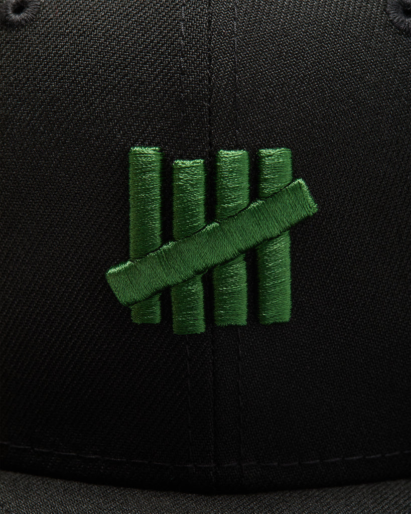 UNDEFEATED x NE ICON FITTED