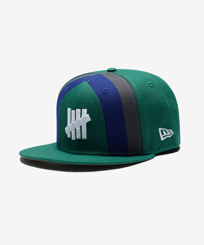 UNDEFEATED X NE STRIPE SNAPBACK