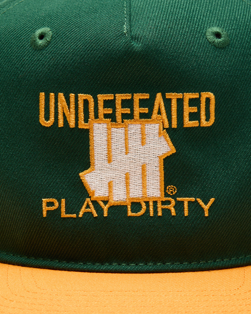 UNDEFEATED PLAY DIRTY SNAPBACK