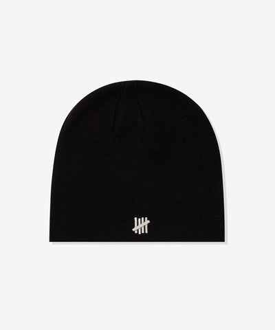 UNDEFEATED TOKE BEANIE