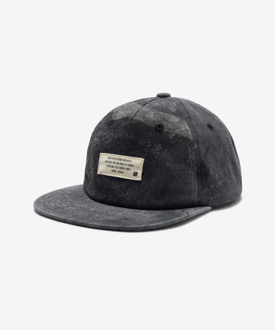 UNDEFEATED WASHED STRAPBACK
