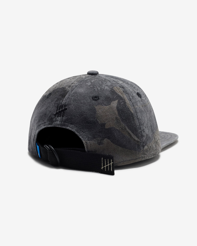 UNDEFEATED WASHED STRAPBACK
