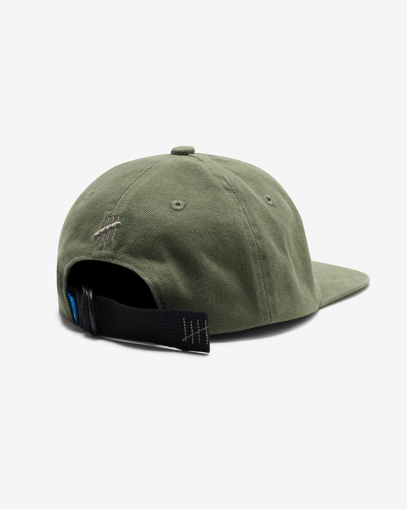 UNDEFEATED WASHED STRAPBACK