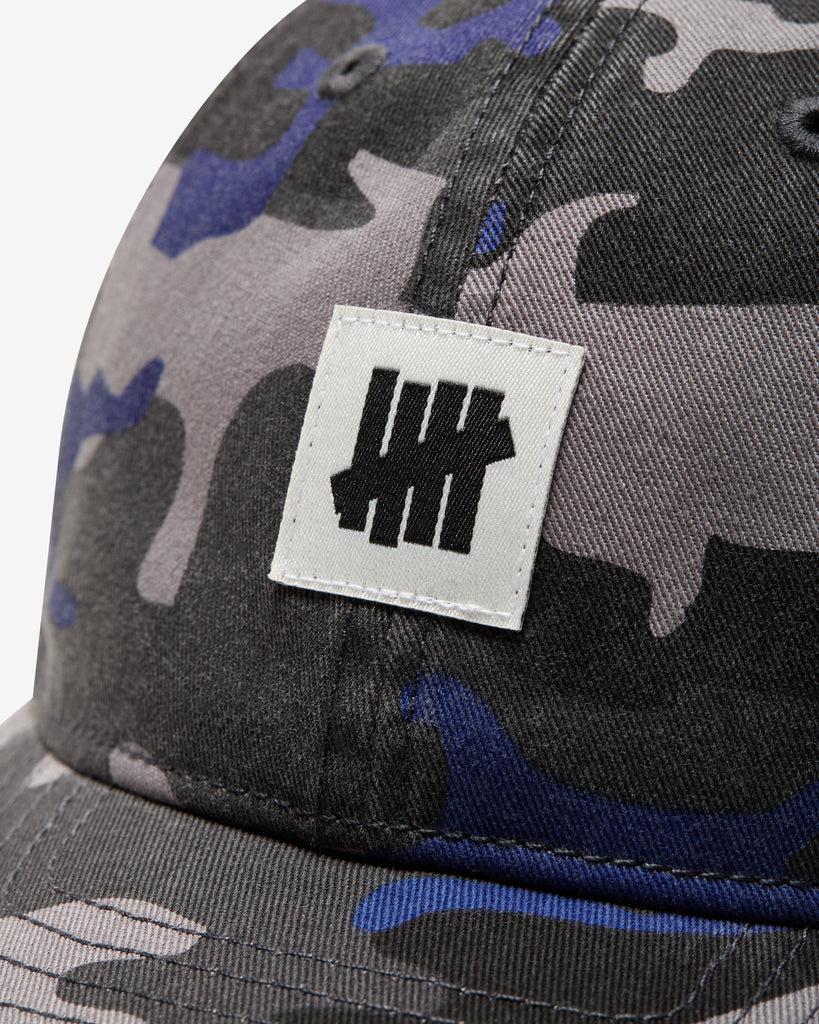 UNDEFEATED CAMO STRAPBACK