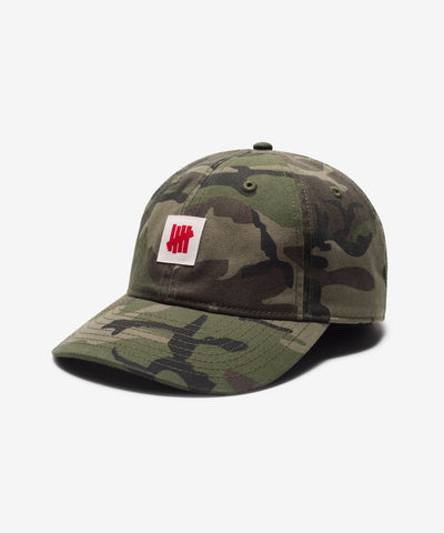 UNDEFEATED CAMO STRAPBACK
