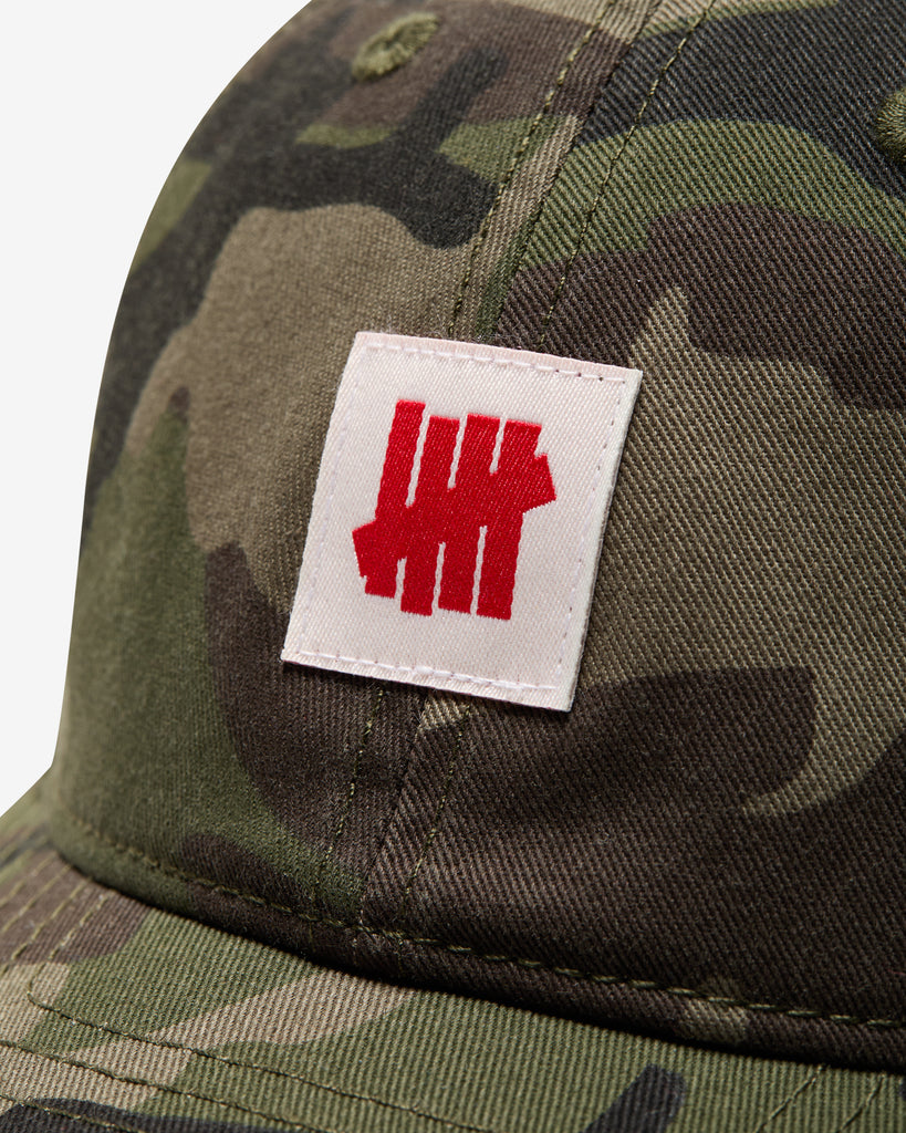 UNDEFEATED CAMO STRAPBACK
