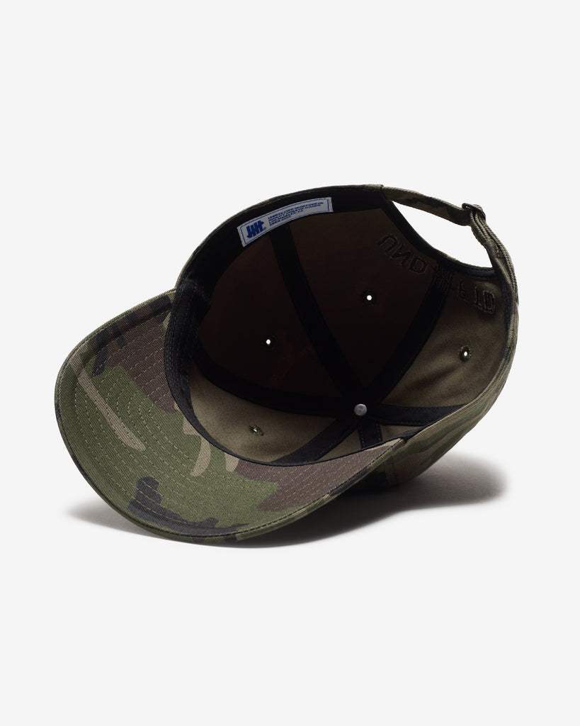UNDEFEATED CAMO STRAPBACK