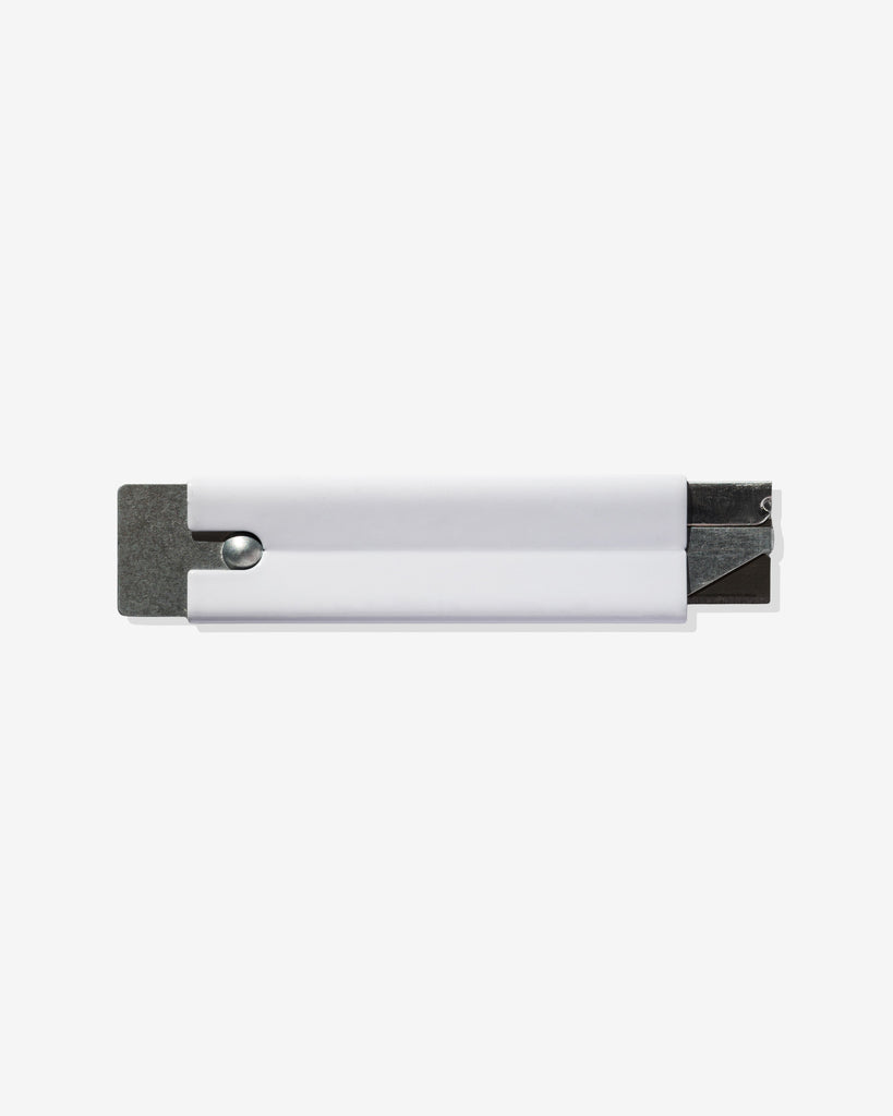 UNDEFEATED BOX CUTTER