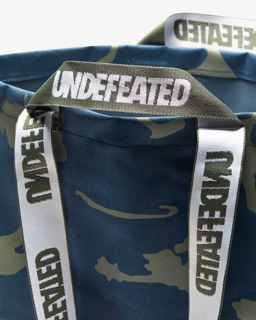 UNDEFEATED WAXED CANVAS TOTE