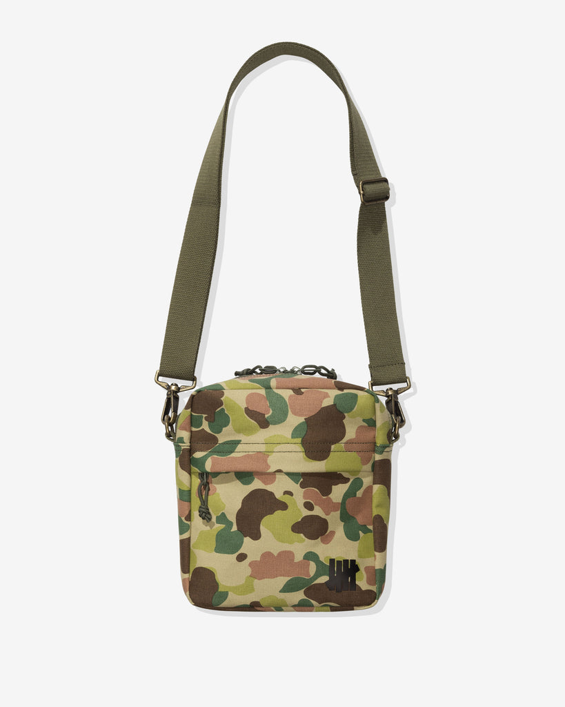 UNDEFEATED DUCK CAMO SHOULDER BAG