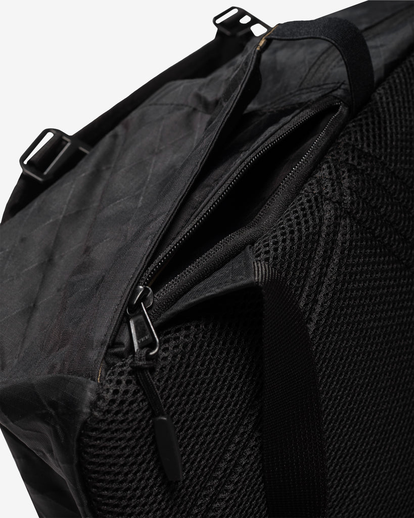 UNDEFEATED FIELD BACKPACK