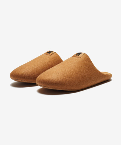 UNDEFEATED HOUSE SLIPPER