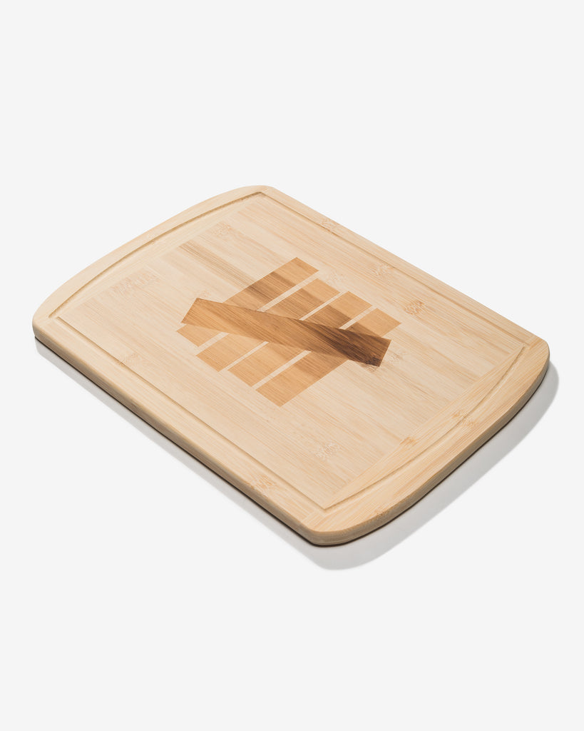 UNDEFEATED CUTTING BOARD