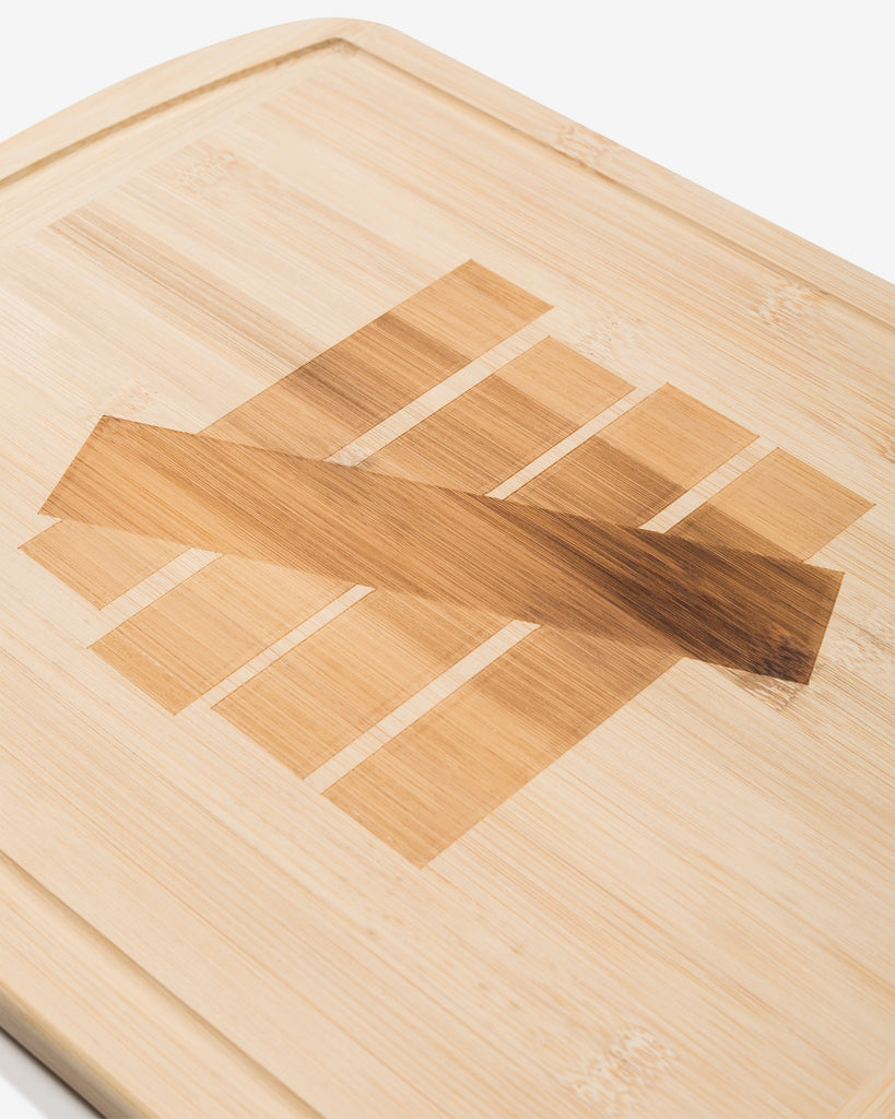 UNDEFEATED CUTTING BOARD
