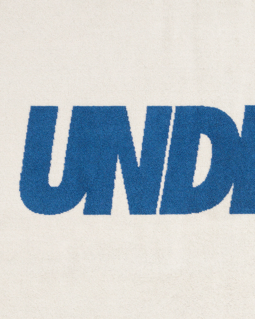 UNDEFEATED LOGO BEACH TOWEL