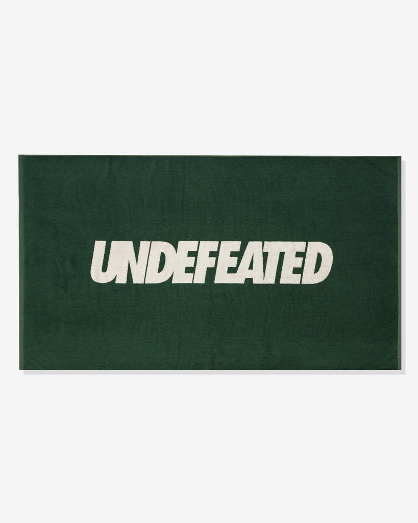 UNDEFEATED LOGO BEACH TOWEL