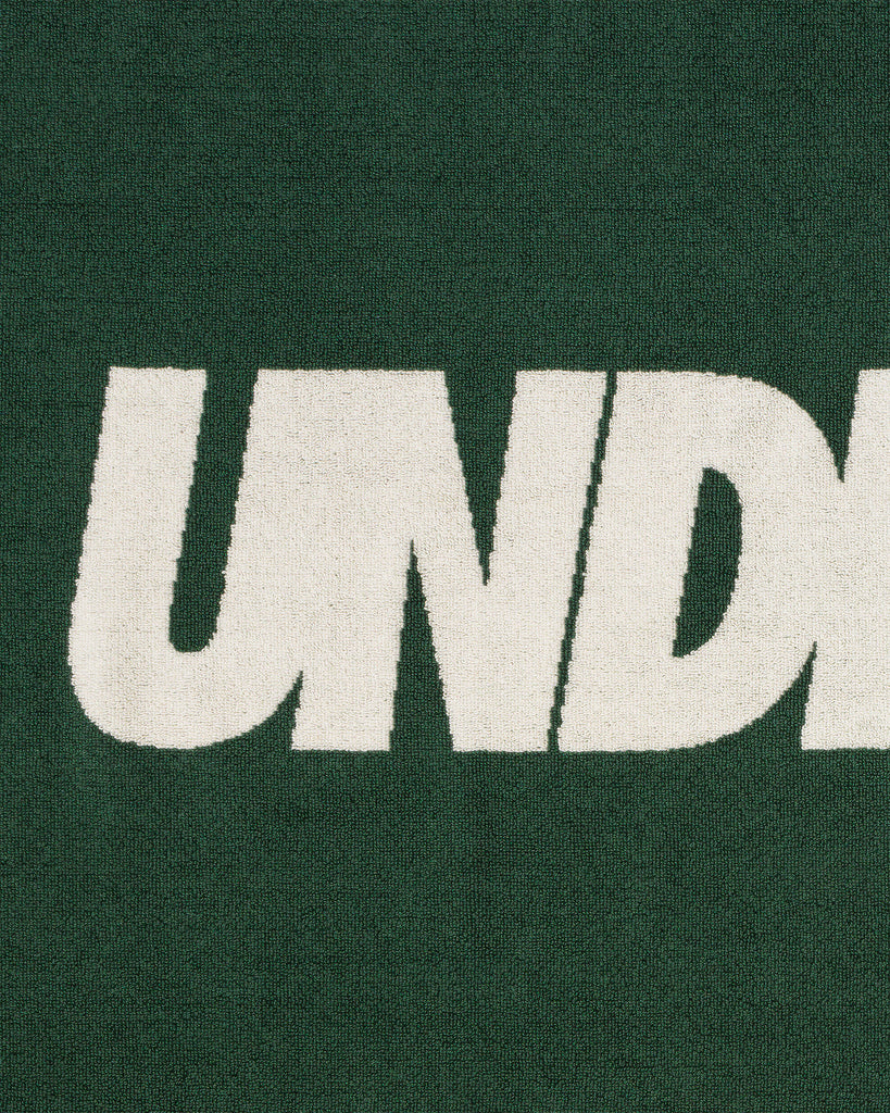 UNDEFEATED LOGO BEACH TOWEL