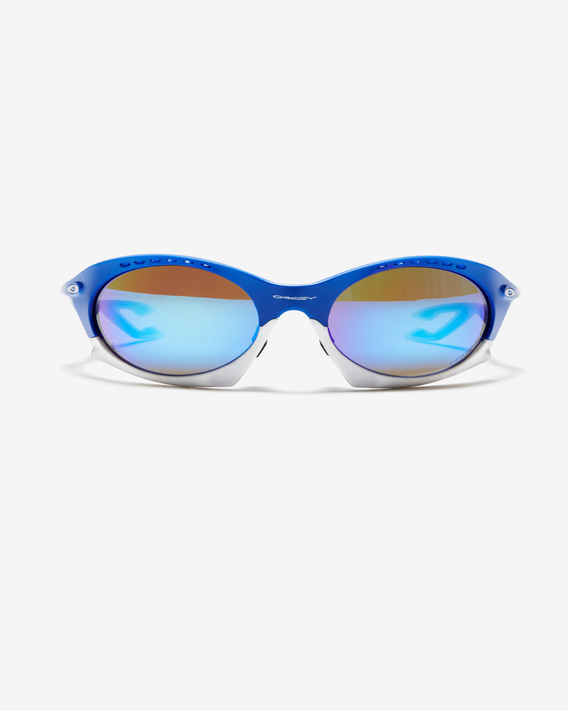 UNDEFEATED X OAKLEY PLANTARIS - BLUE