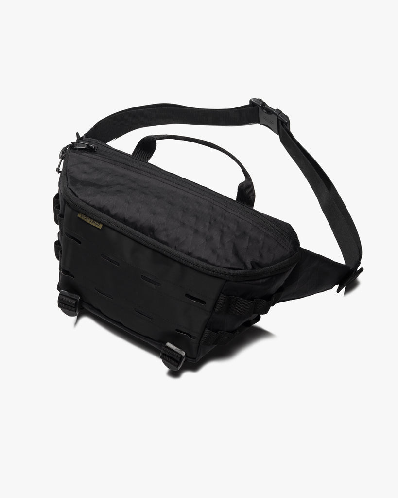 UNDEFEATED STRIKE SLING PACK