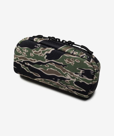 UNDEFEATED SUNGLASS CASE