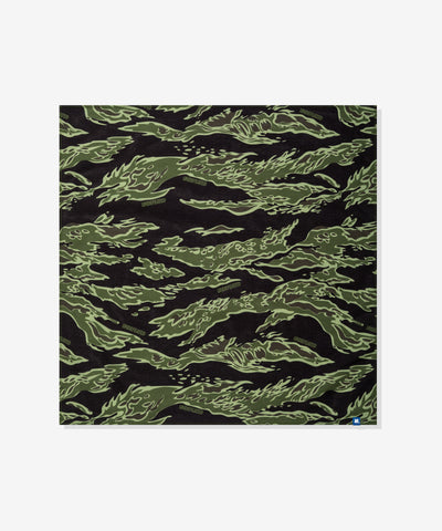 UNDEFEATED TIGER CAMO BANDANA