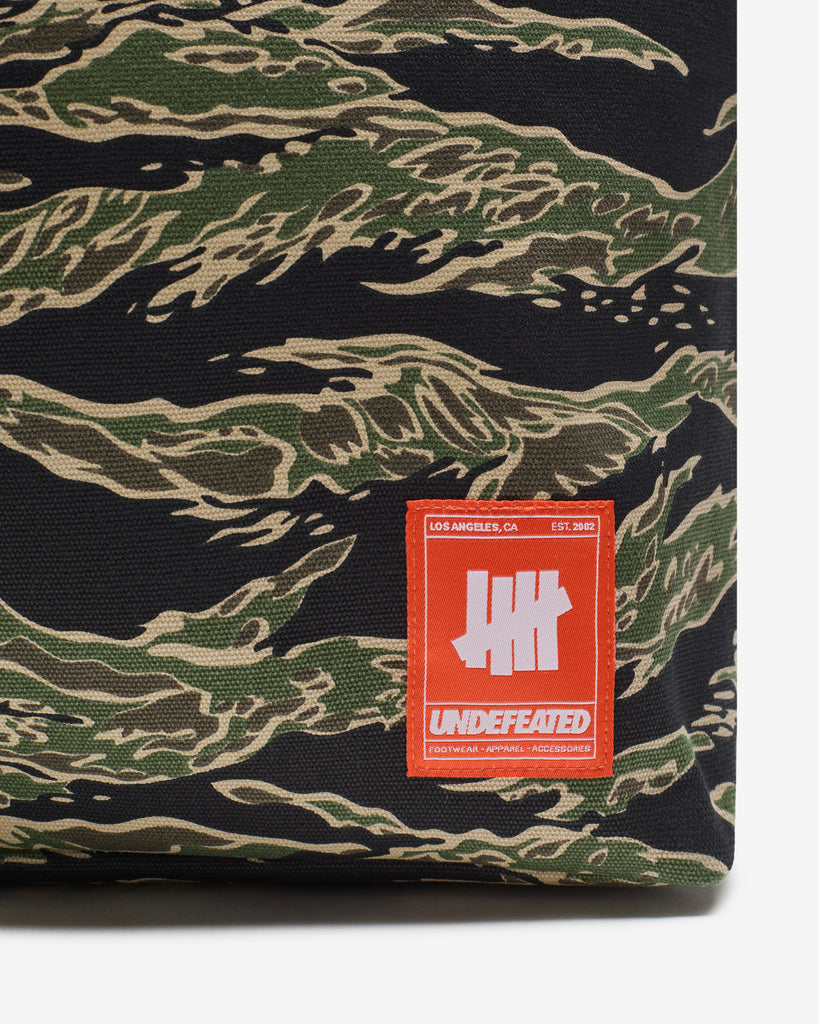 UNDEFEATED TIGER CAMO TOTE BAG