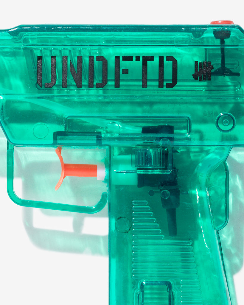 UNDEFEATED TOY WATER GUN