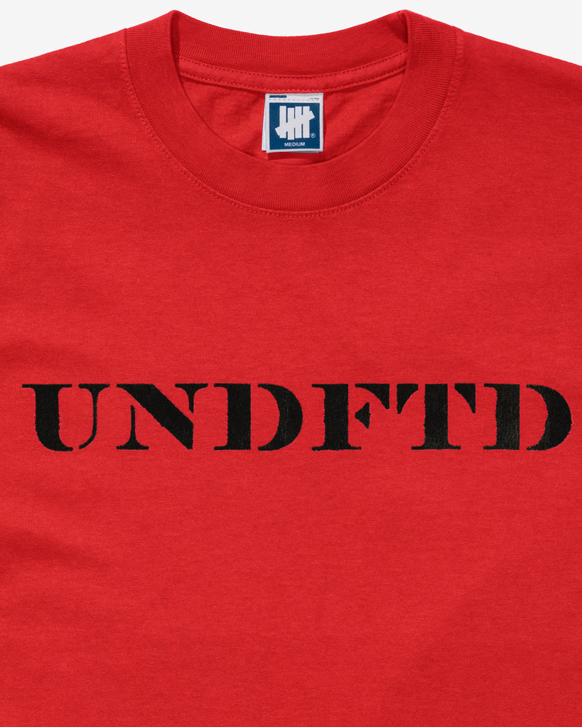 UNDEFEATED STENCIL S/S TEE