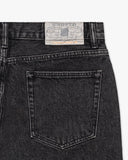 UNDEFEATED 5-POCKET DENIM SHORT
