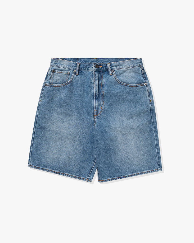 UNDEFEATED 5-POCKET DENIM SHORT