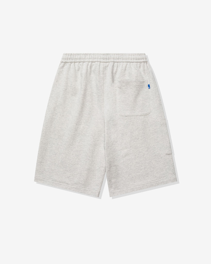 UNDEFEATED BERMUDA SWEATSHORTS