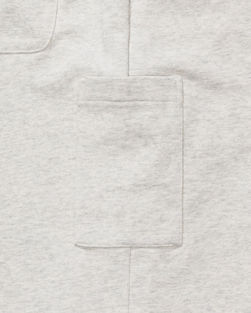 UNDEFEATED BERMUDA SWEATSHORTS