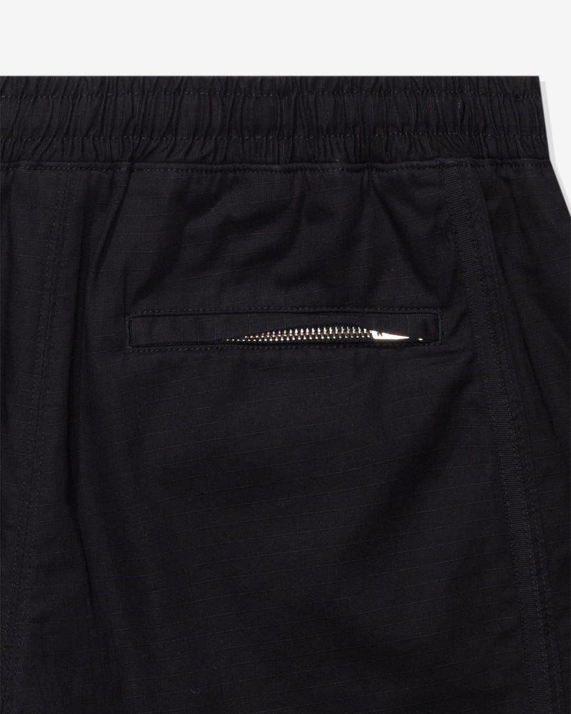 UNDEFEATED COOL DOWN SHORT