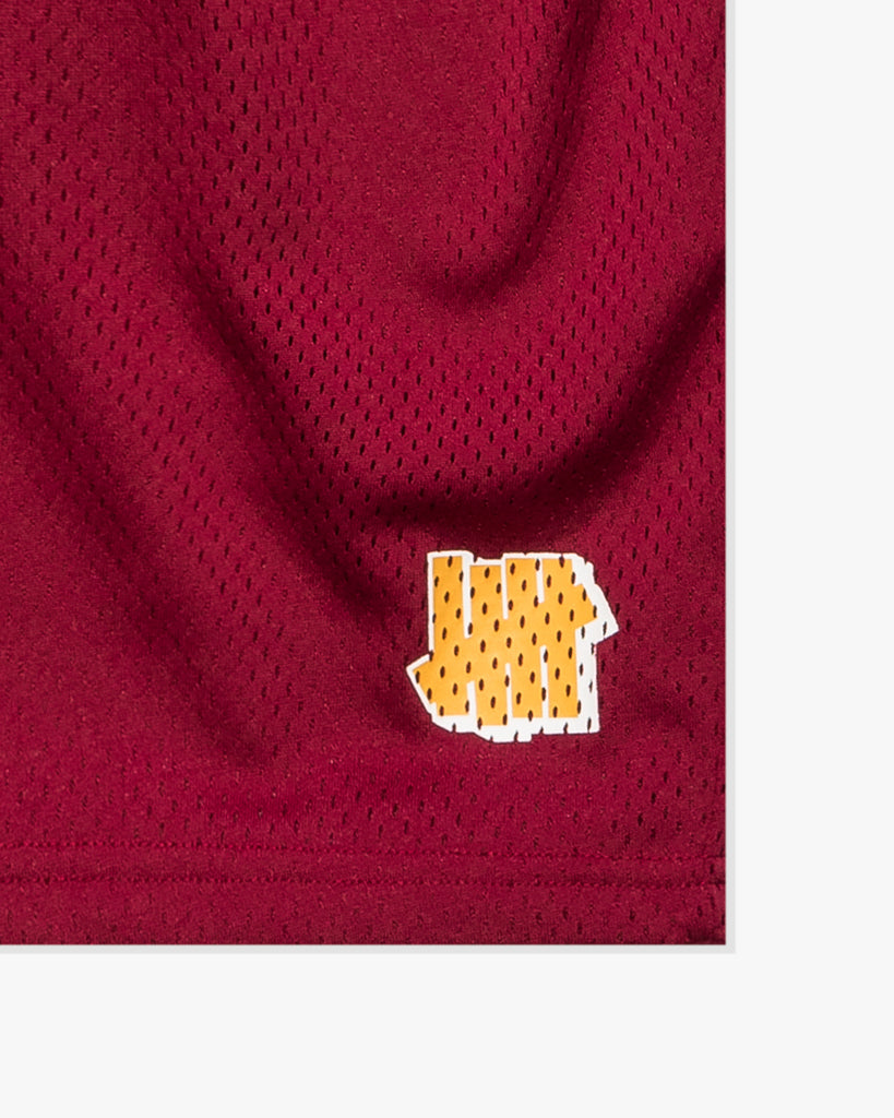 UNDEFEATED ICON HOOP SHORT