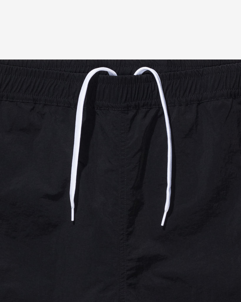 UNDEFEATED ICON SHORT